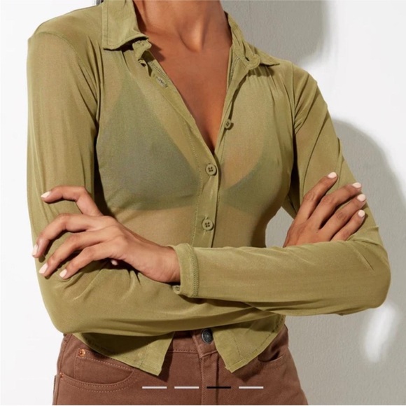 BNWT Motel Rocks Kelly Shirt Olive And Motel Rocks White Halter - Picture 5 of 11